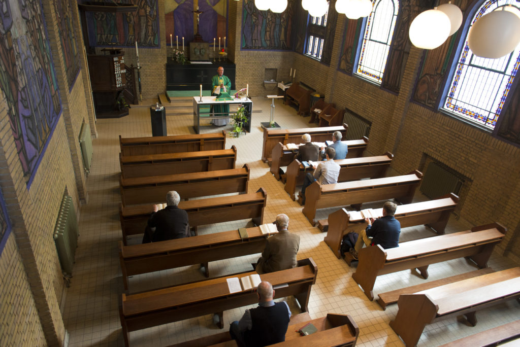 Eucharistieviering Oud Katholieke Parochie Van Leiden